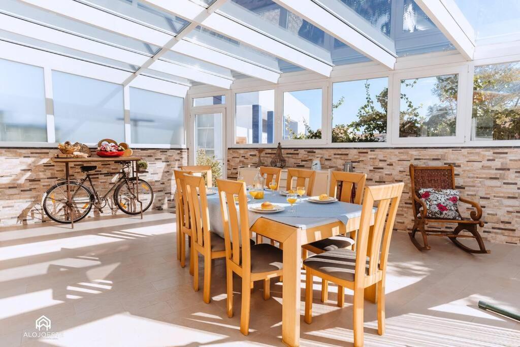 Casa Do Patio - 3 Bedrooms, Ponte Rol トーレス・ヴェドラス エクステリア 写真