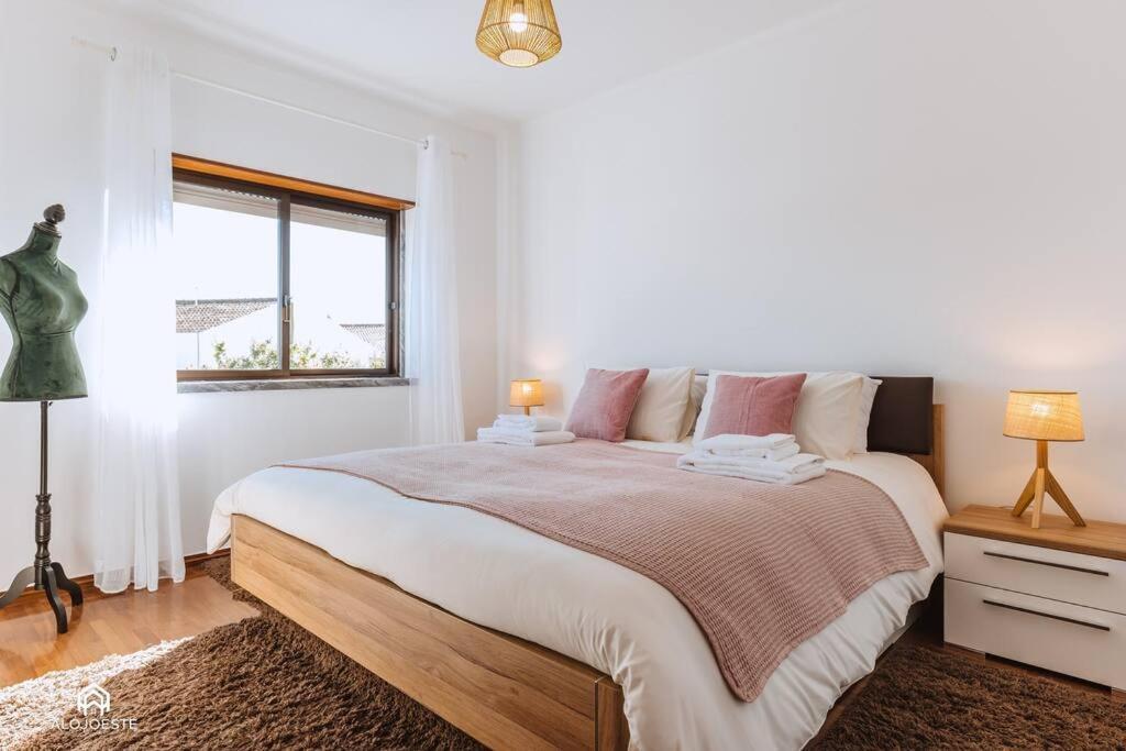 Casa Do Patio - 3 Bedrooms, Ponte Rol トーレス・ヴェドラス エクステリア 写真