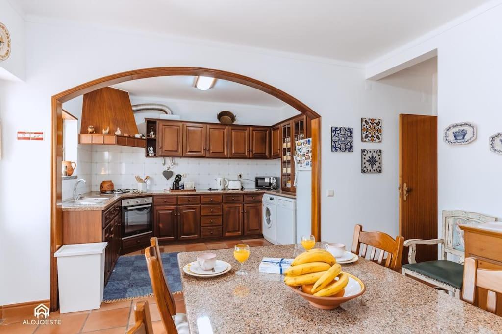 Casa Do Patio - 3 Bedrooms, Ponte Rol トーレス・ヴェドラス エクステリア 写真