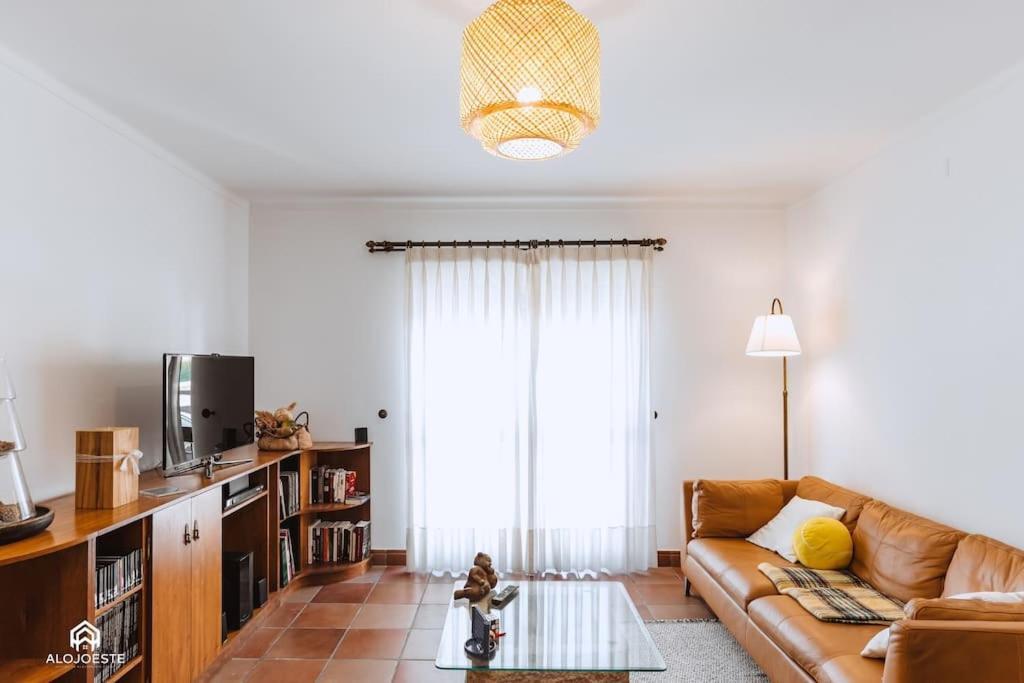 Casa Do Patio - 3 Bedrooms, Ponte Rol トーレス・ヴェドラス エクステリア 写真