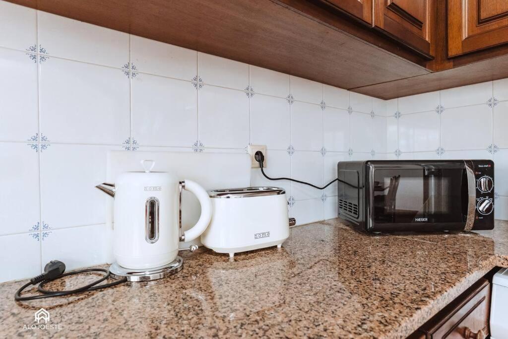 Casa Do Patio - 3 Bedrooms, Ponte Rol トーレス・ヴェドラス エクステリア 写真