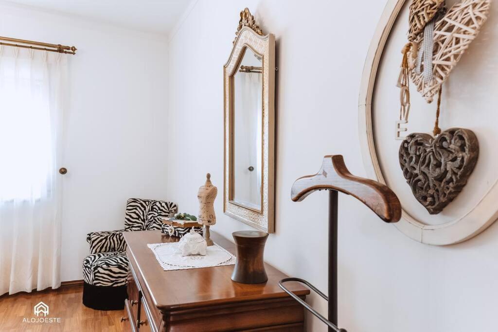 Casa Do Patio - 3 Bedrooms, Ponte Rol トーレス・ヴェドラス エクステリア 写真