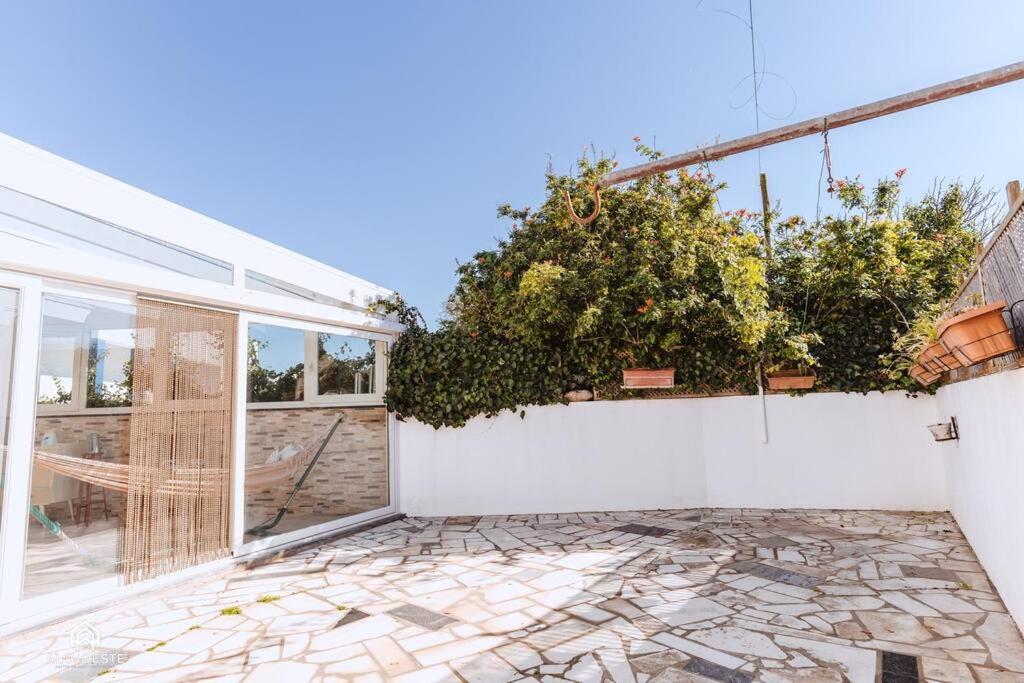 Casa Do Patio - 3 Bedrooms, Ponte Rol トーレス・ヴェドラス エクステリア 写真