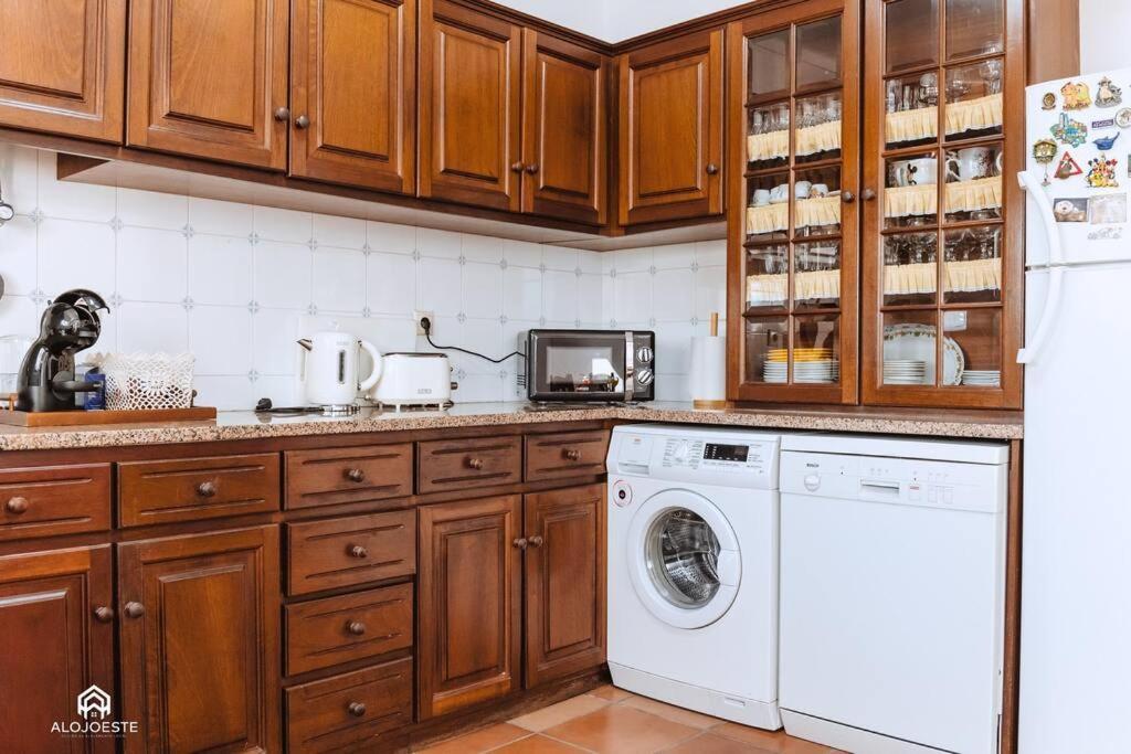Casa Do Patio - 3 Bedrooms, Ponte Rol トーレス・ヴェドラス エクステリア 写真